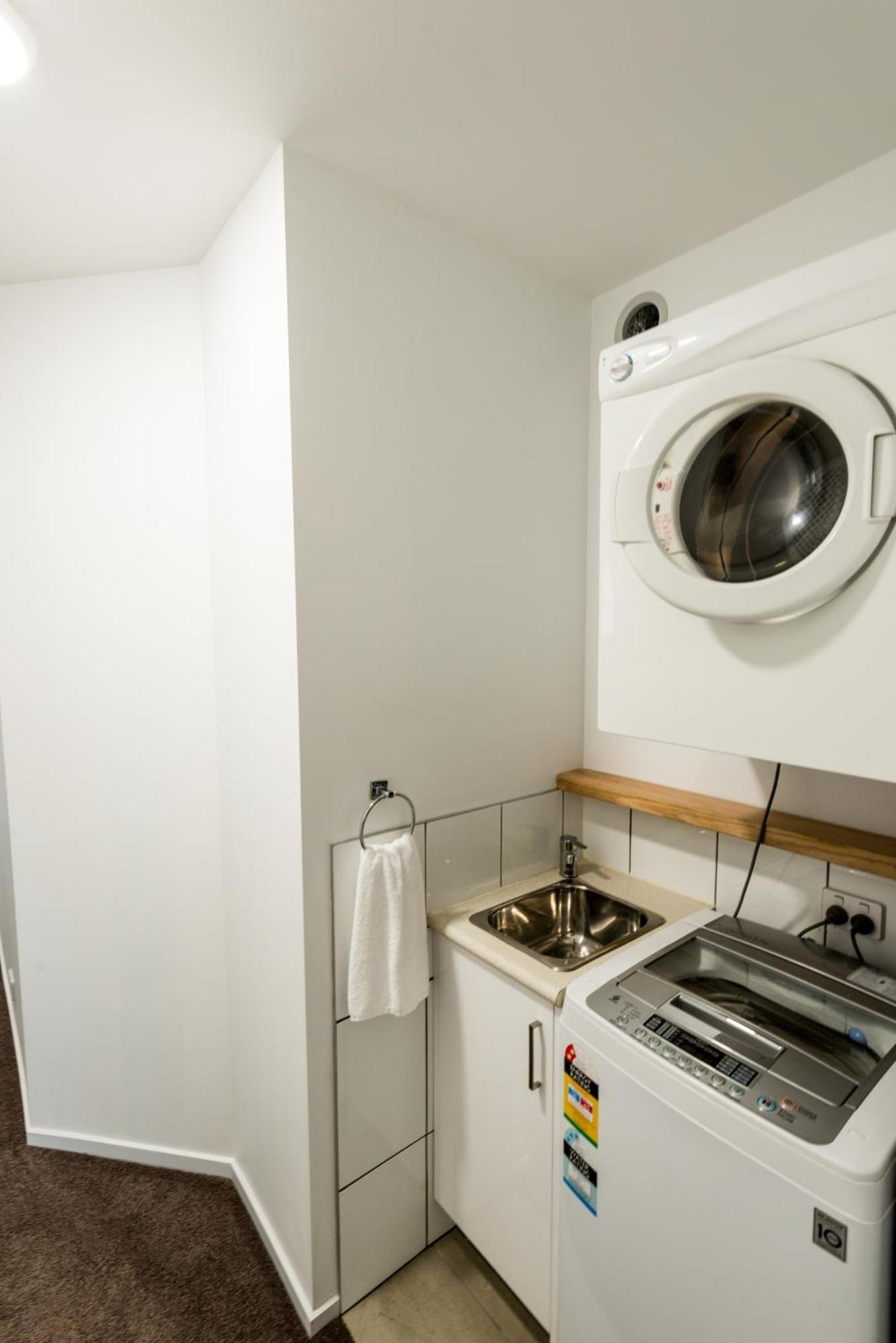 Ulverstone River Edge Holidayapartments Szoba fotó